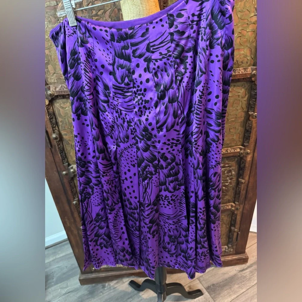 Escada Asymmetrical Skirt in Vibrant Purple and‎ Black 42